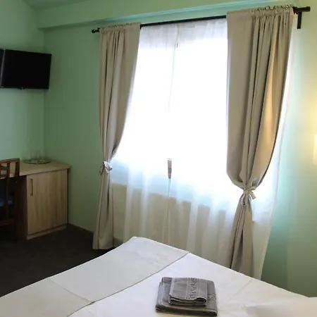 Livada De Zmeura Guest house *