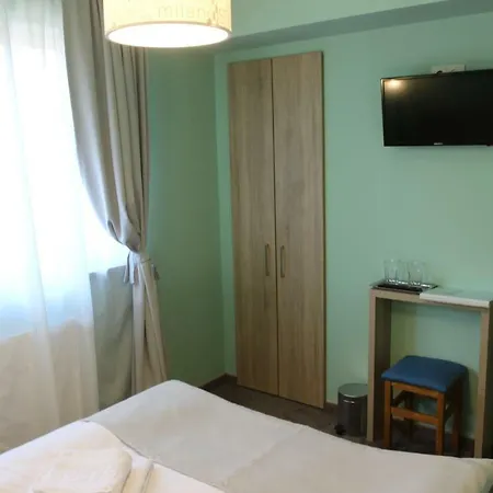 Guest house Livada De Zmeura Draghici